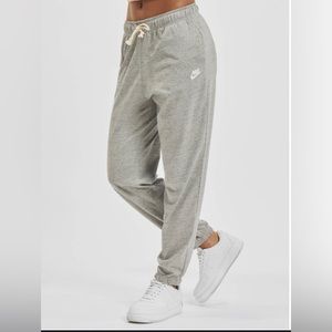 Nike Sportswear Gym Vintage Women’s Pants Size XL